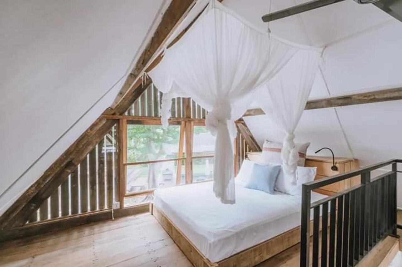 Chanteak Bali - Stone House 3 ジンバラン エクステリア 写真