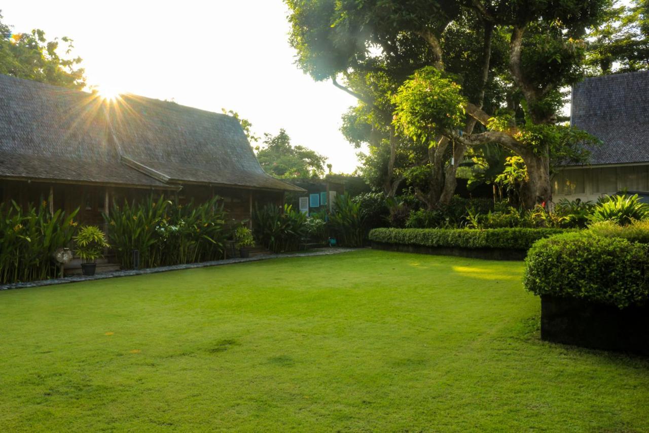 Chanteak Bali - Stone House 3 ジンバラン エクステリア 写真