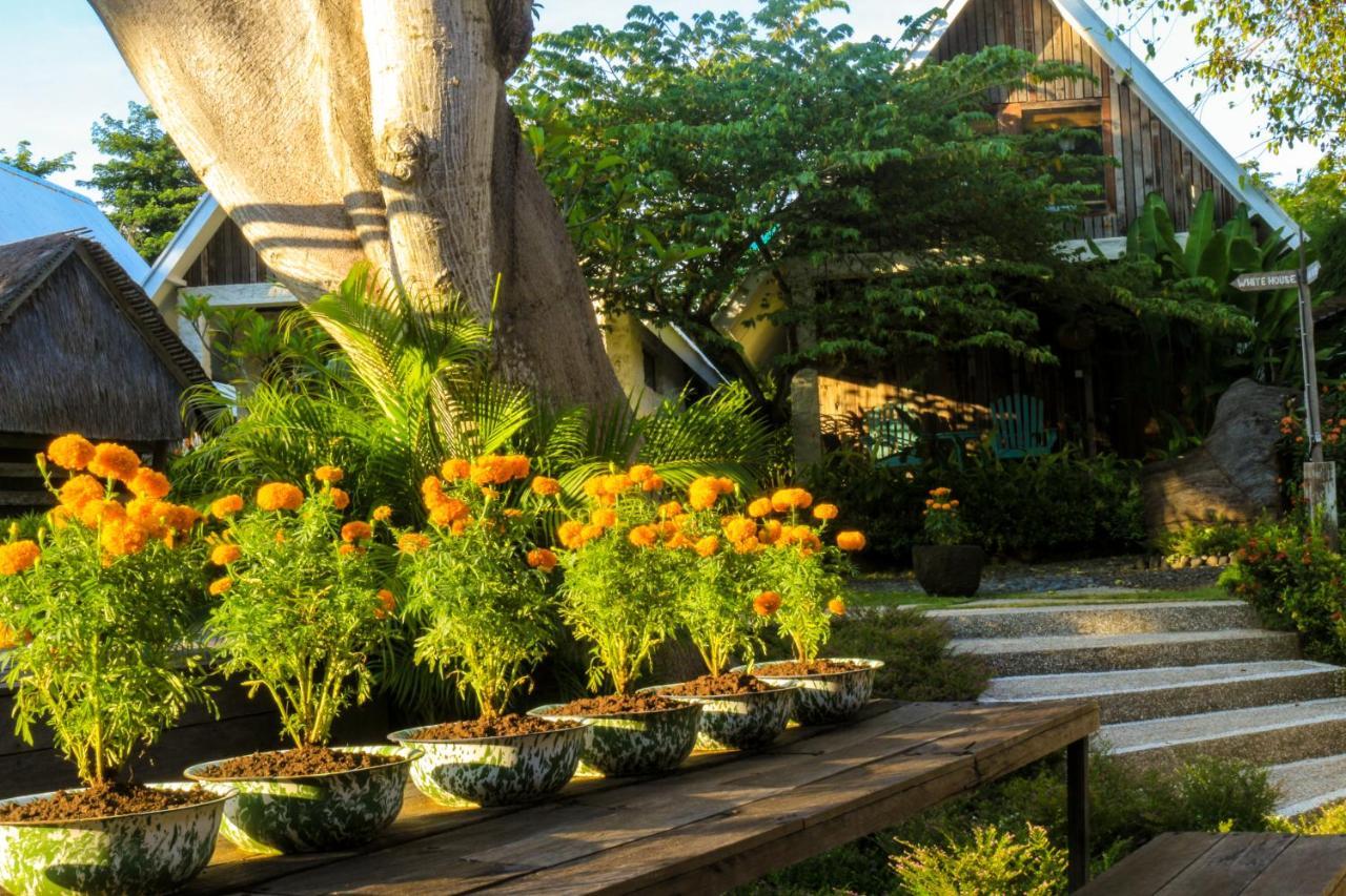 Chanteak Bali - Stone House 3 ジンバラン エクステリア 写真