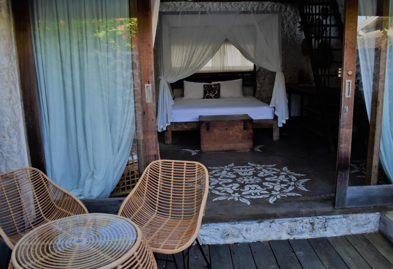 Chanteak Bali - Stone House 3 ジンバラン エクステリア 写真